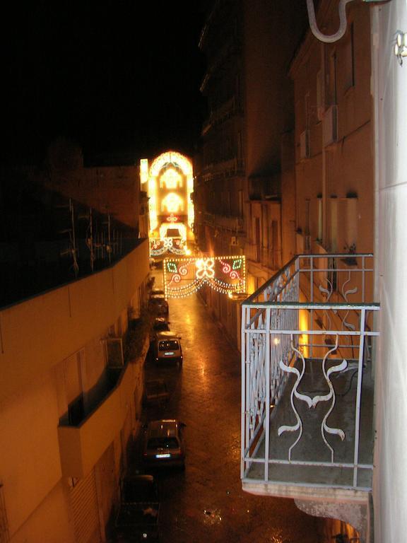 Casa Vacanze Trapani Via Merce Экстерьер фото